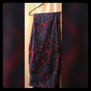 SALE 🍍OS Print Leggings